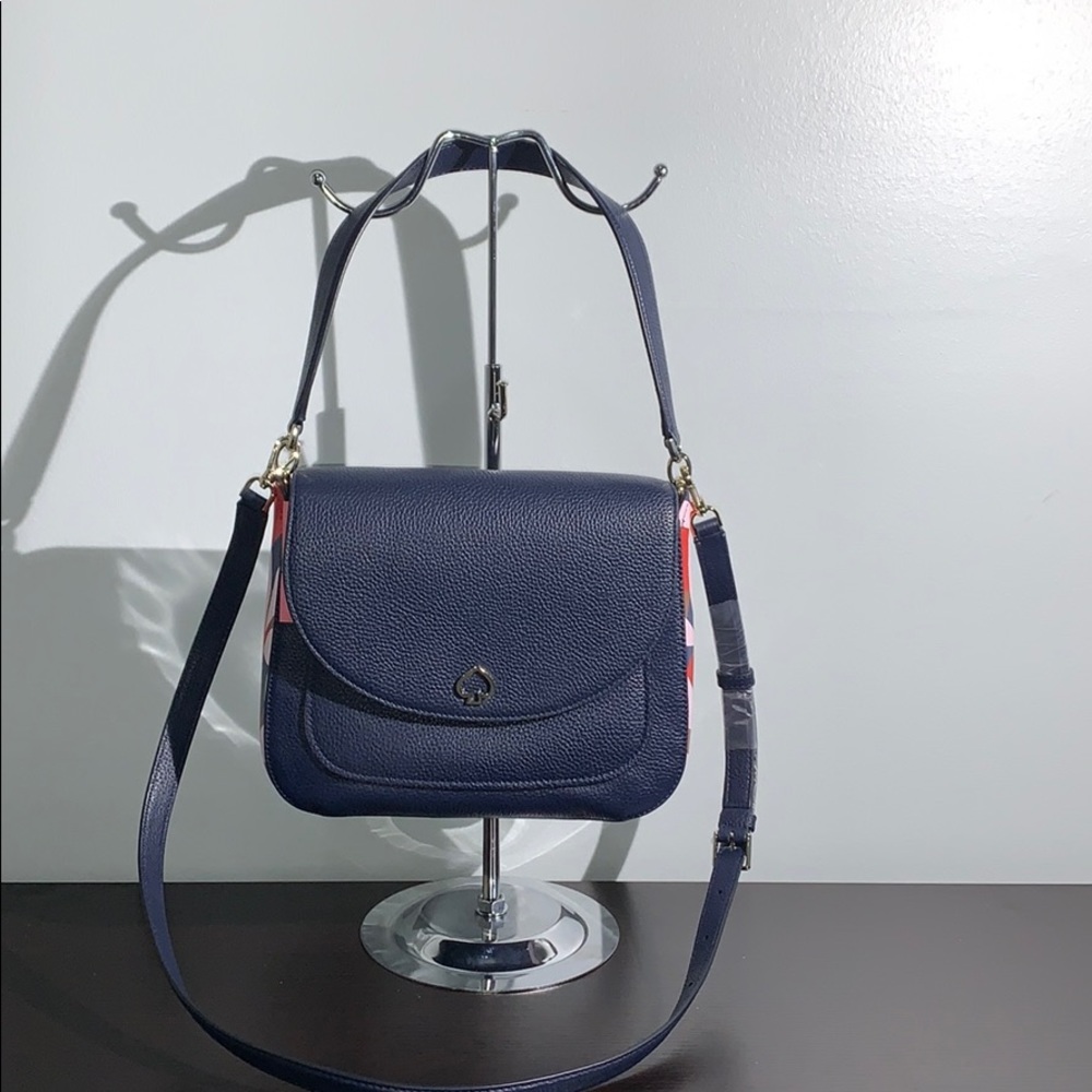 Kate Spade Crossbody Leather Purse - Picture 4 of 16
